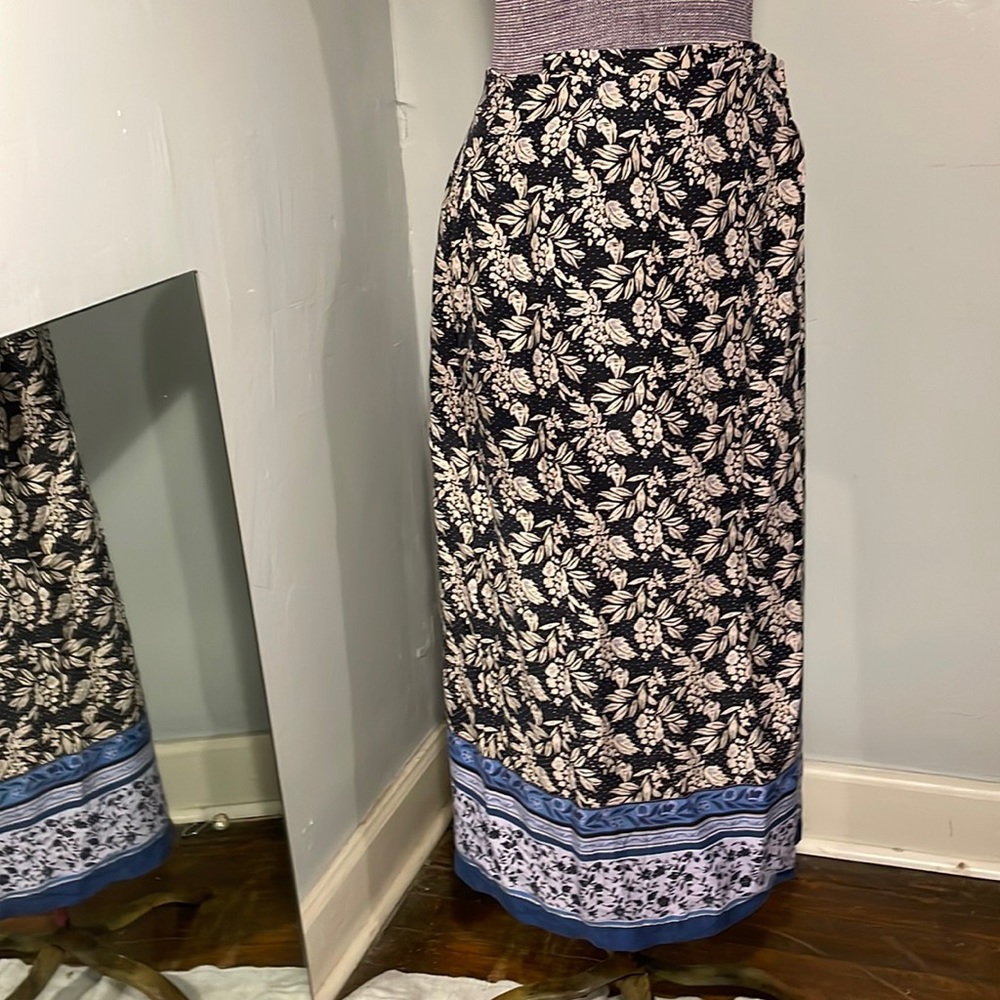 100% Silk Wrap Around Skirt ~Annie Alexander~ women’s sz 10 made in America